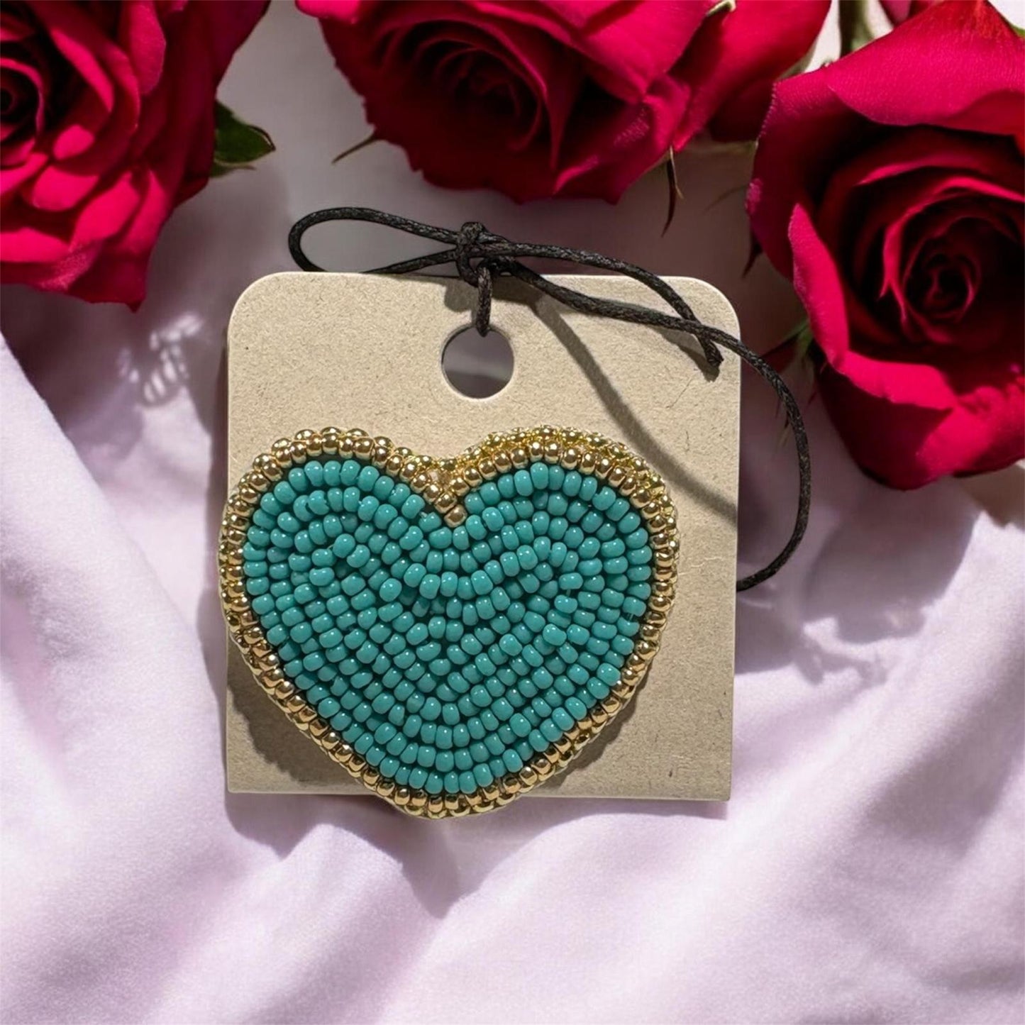 Broche Corazon Bordado